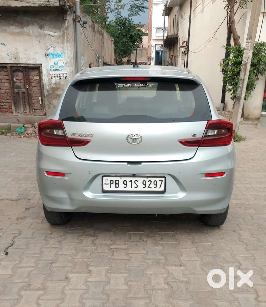 Toyota Glanza 1.2 E, 2023, Petrol