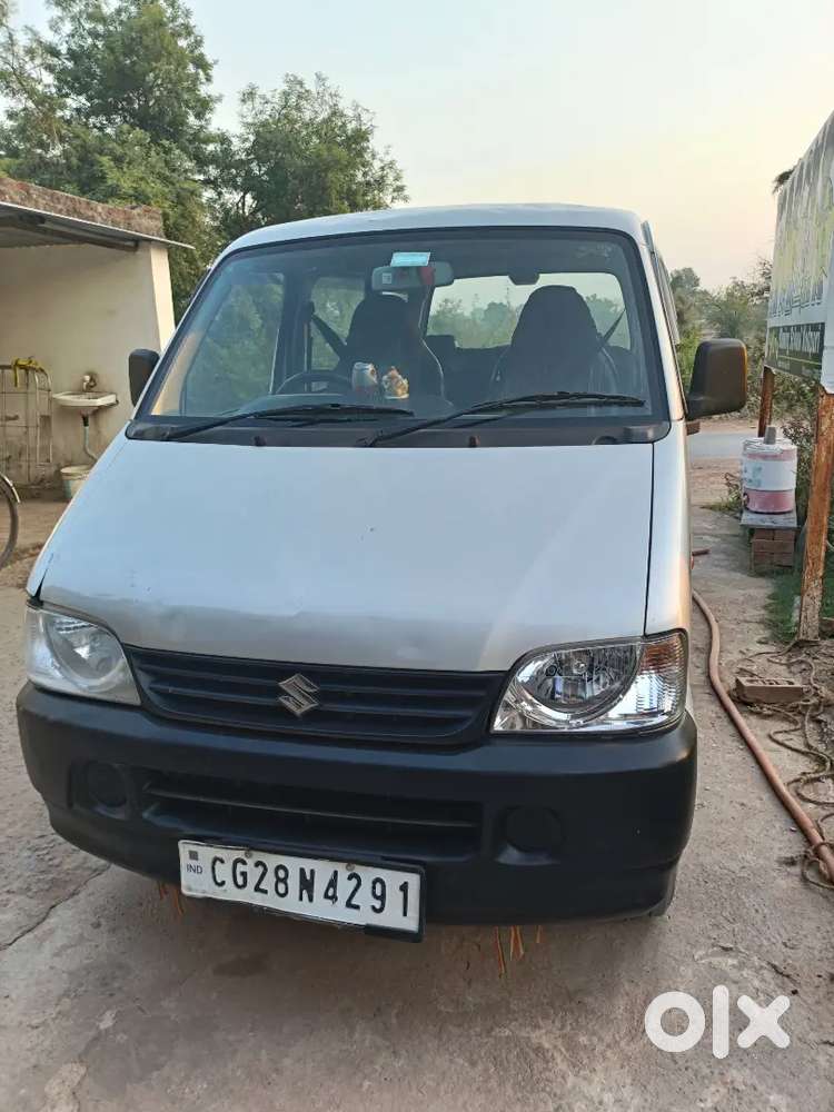 Maruti Suzuki Eeco 2022 1st Owner Urgent Sale