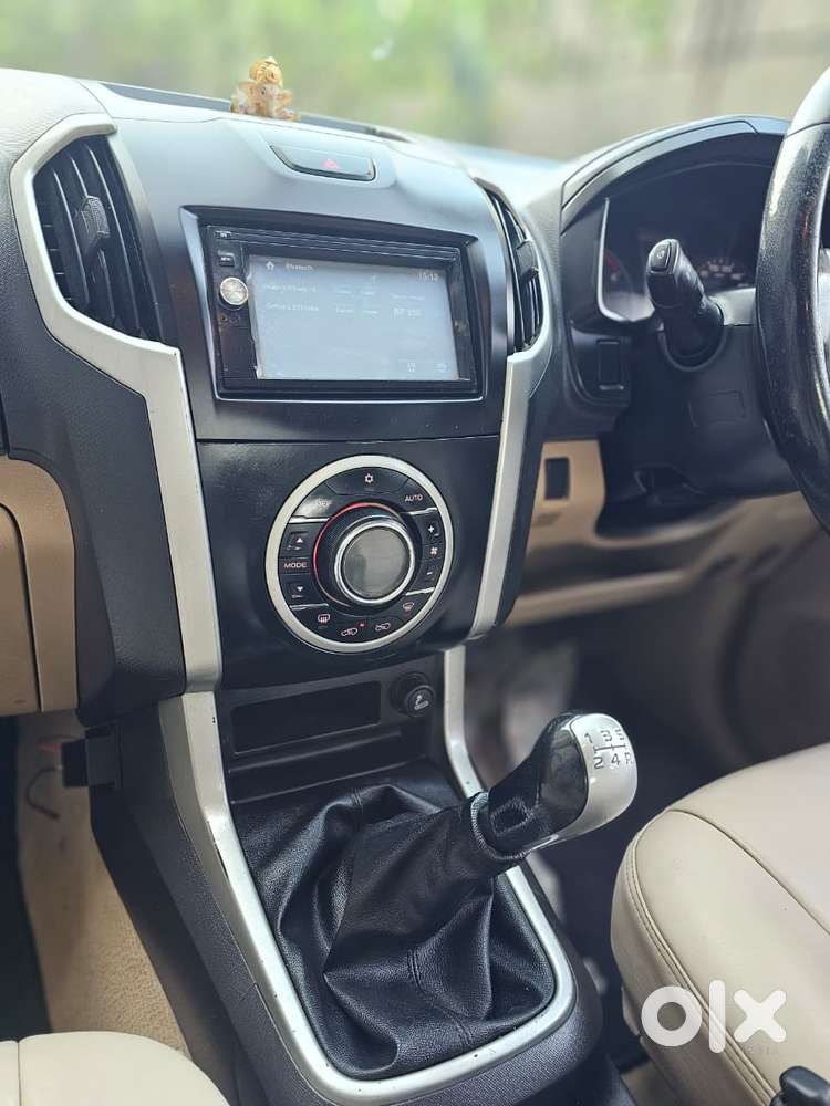 Isuzu D-max V-cross 4x4, 2017, Diesel