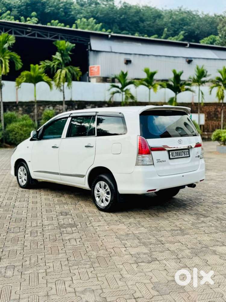 Toyota Innova 2.5 G (diesel) 7 Seater, 2011, Diesel