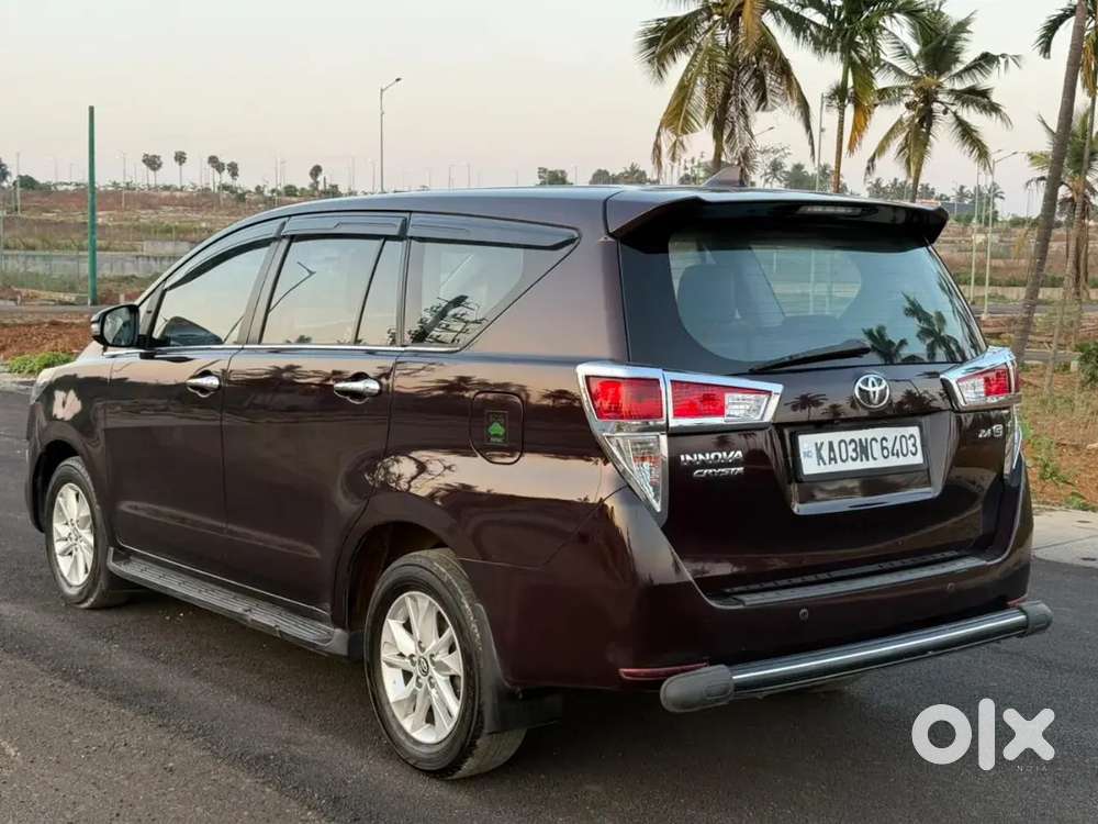 Toyota Innova Crysta 2018 Diesel 60000 Km Driven
