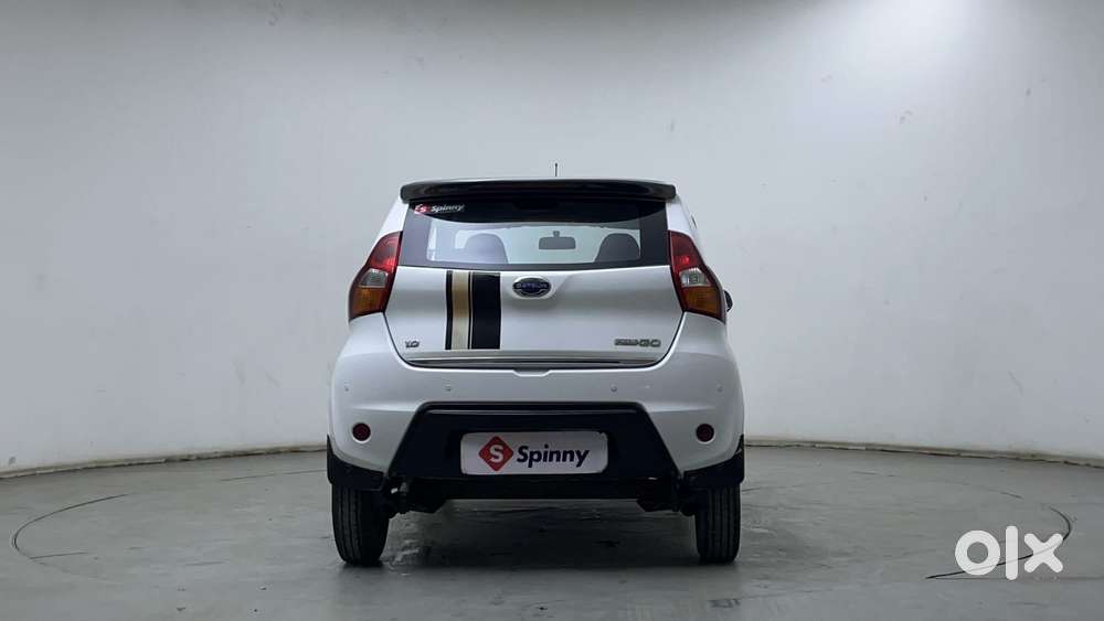 Datsun Redigo T Option, 2018, Petrol