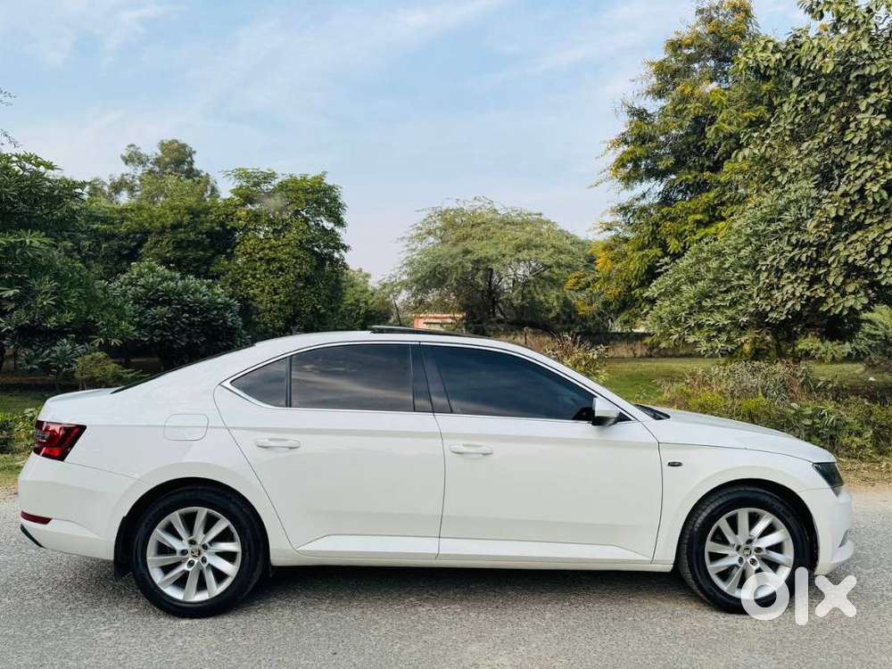 Skoda Superb Lk 1.8 Tsi At, 2016, Petrol