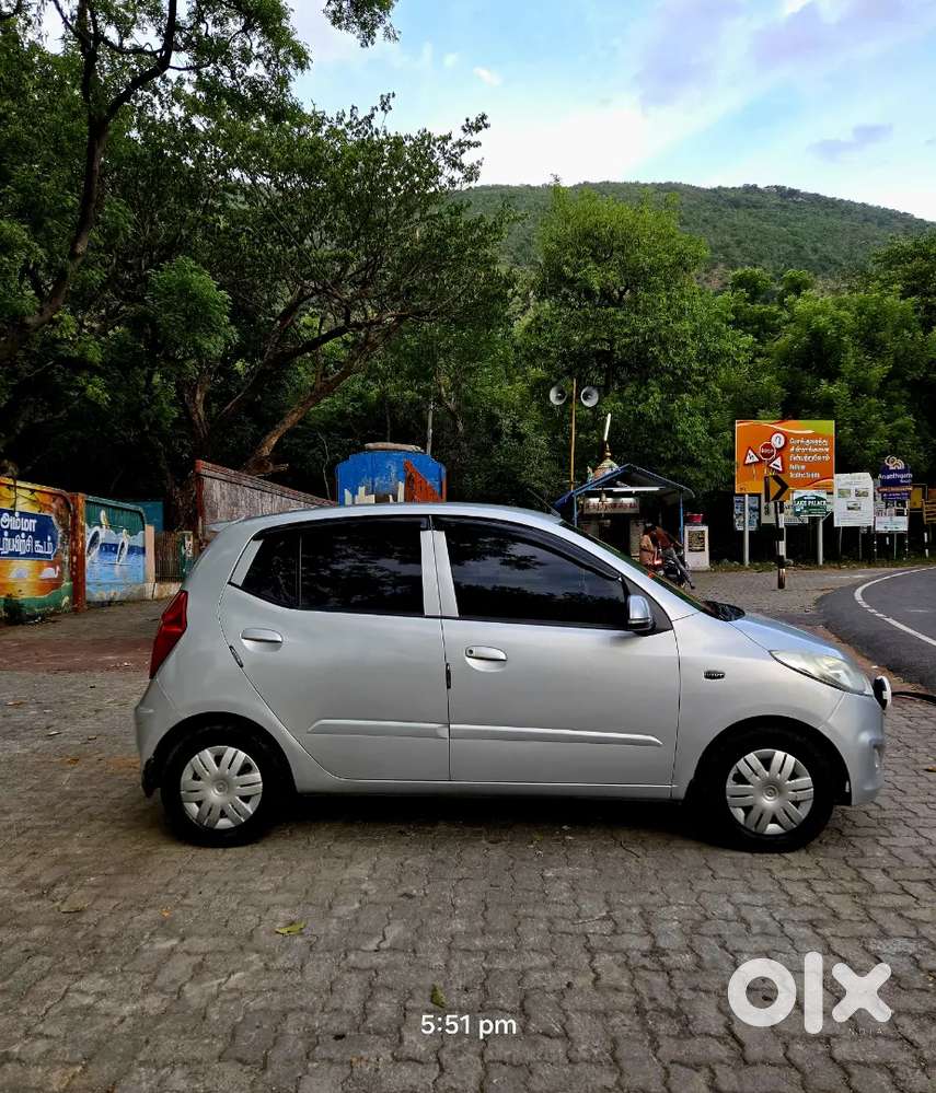 Hyundai I10 Sportz 2011 Variant