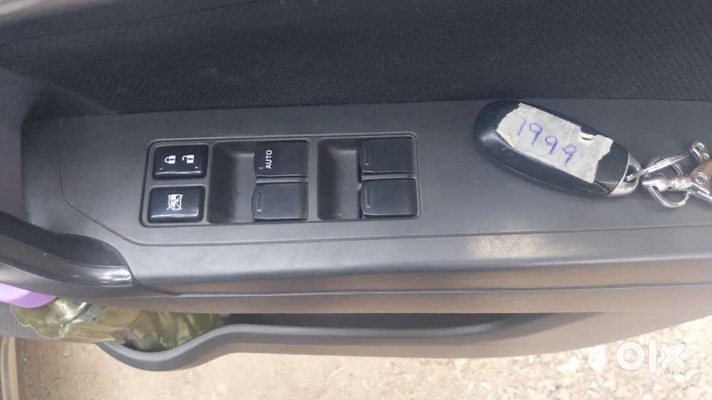 Maruti Suzuki Brezza 2016 Diesel 124000 Km Driven