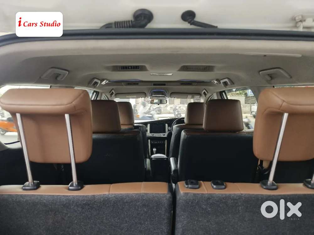Toyota Innova Crysta 2.8 Zx At 7 Seater, 2019, Diesel