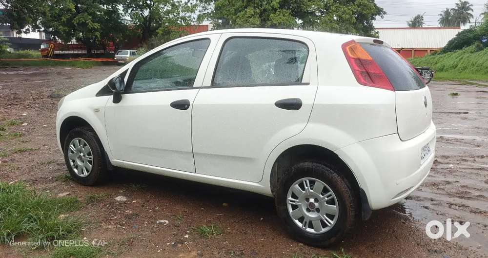 Fiat Punto 2011 New Papers