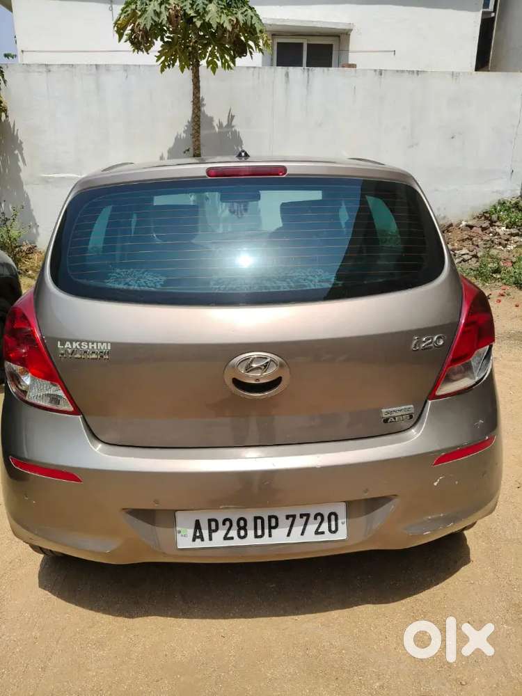 Hyundai I20 2012 Petrol 87000 Km Driven