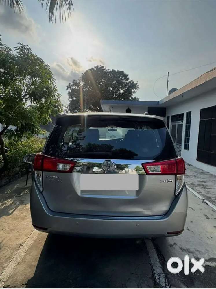 Toyota Innova Crysta