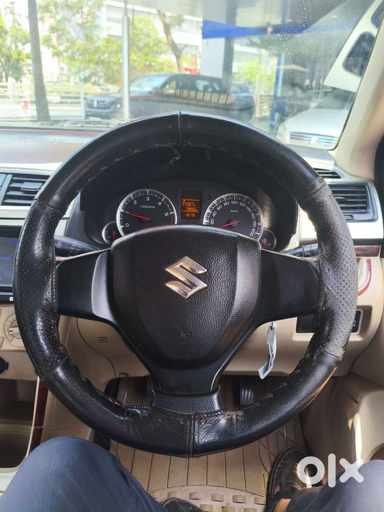 Maruti Suzuki Swift Dzire 2012-2015 Vdi, 2015, Diesel