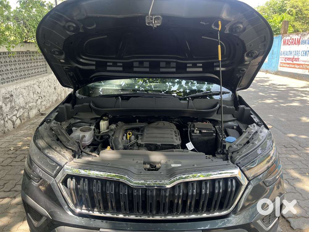 Skoda Kushaq 1.0 Tsi Style At, 2023, Petrol