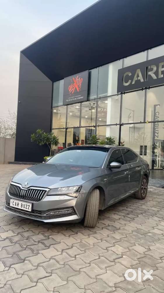 Skoda Superb 2.0 L&k Tsi At, 2021, Petrol
