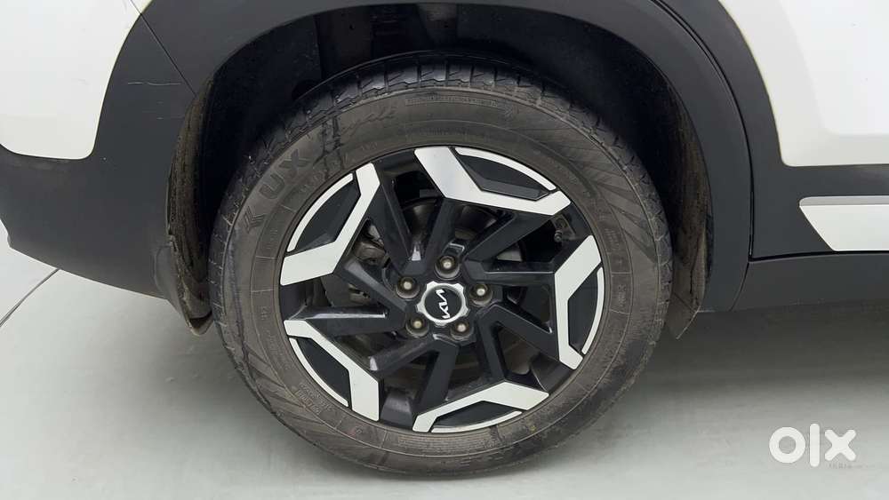 Kia Seltos 1.5 Htx+ Petrol At, 2023, Petrol