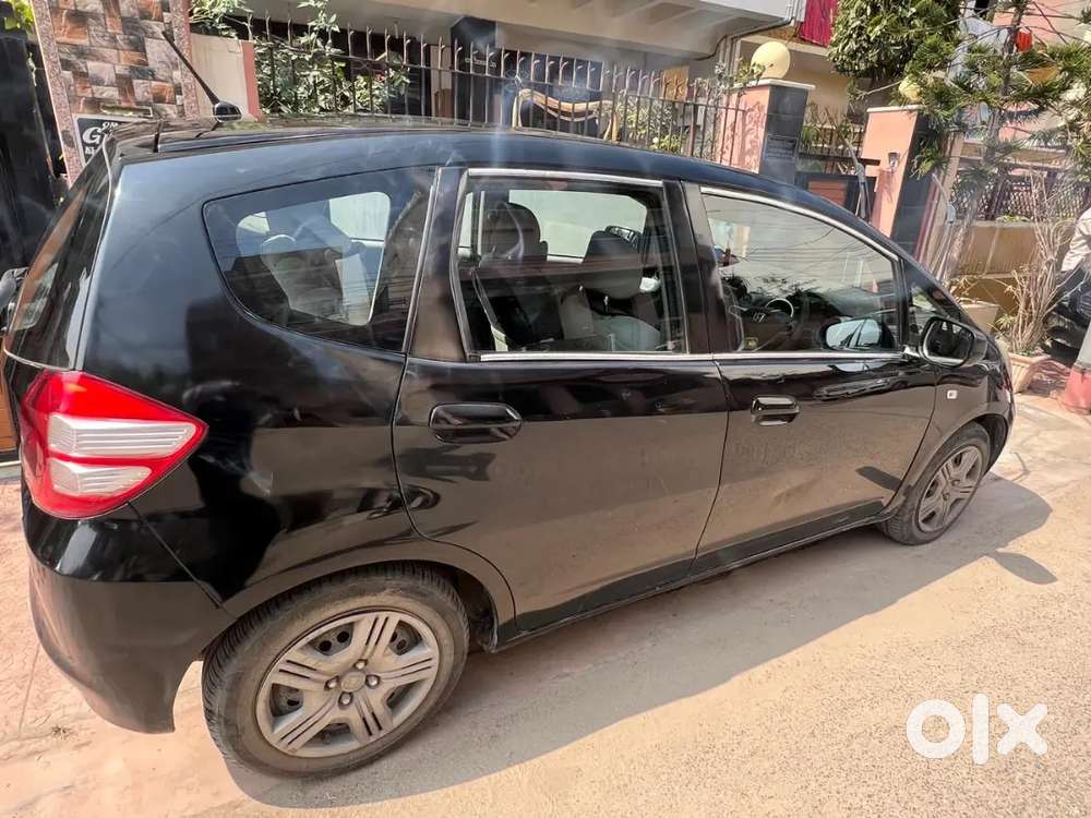 Honda Jazz 2010 Petrol 95000 Km Driven
