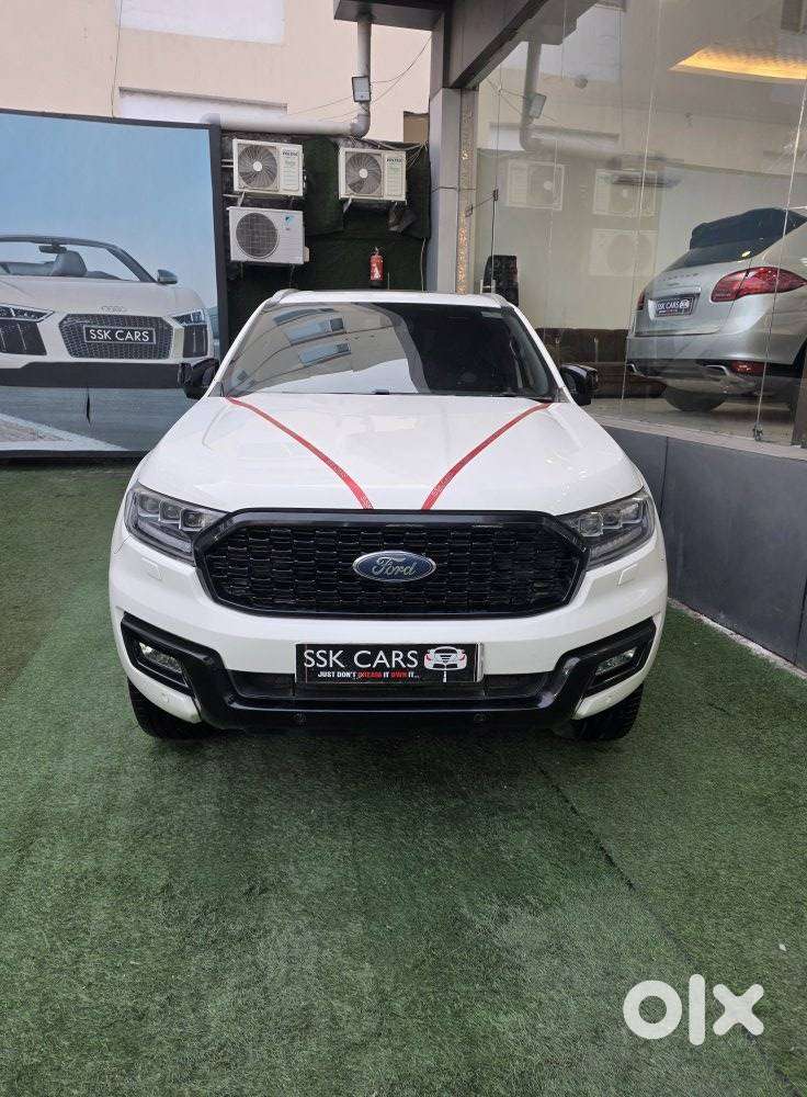 Ford Endeavour 3.2 Titanium At 4x4, 2017, Diesel