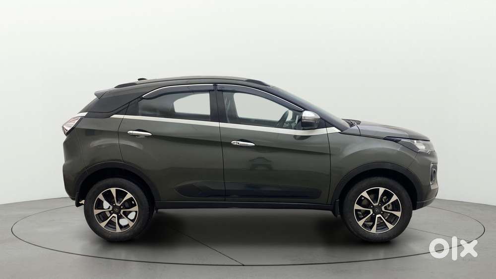 Tata Nexon 1.2 Revotron Xza Plus, 2021, Petrol