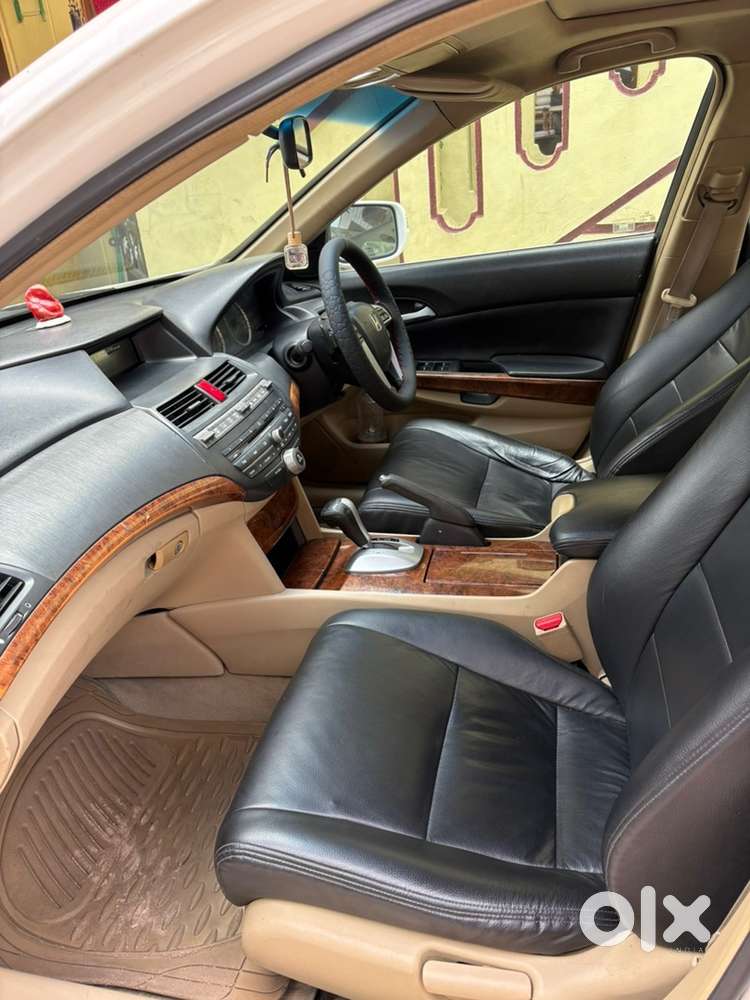 Honda Accord Petrol 2012