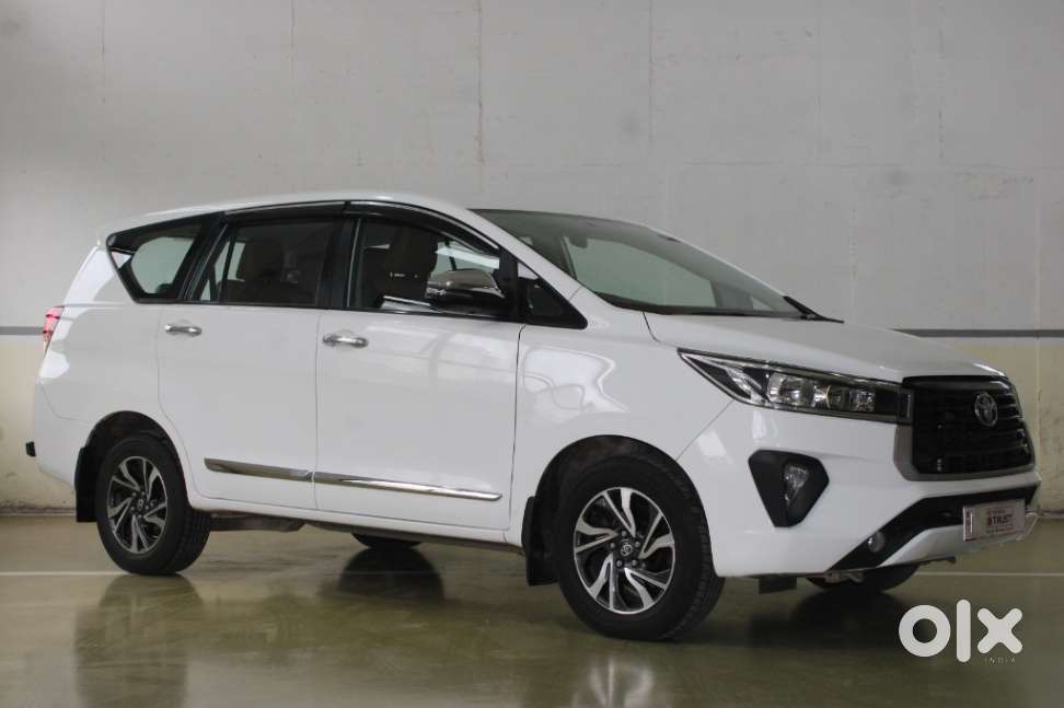 Toyota Innova Crysta [2020-ongoing] 2.7 Gx At 7 Str, 2022, Petrol