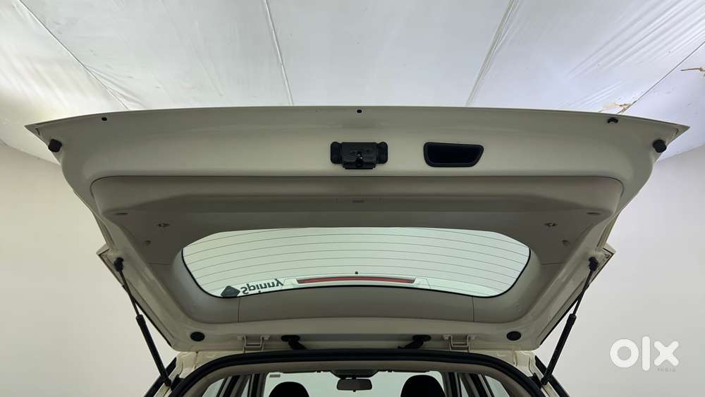 Mahindra Xuv300 W8 Amt Optional Diesel, 2022, Petrol