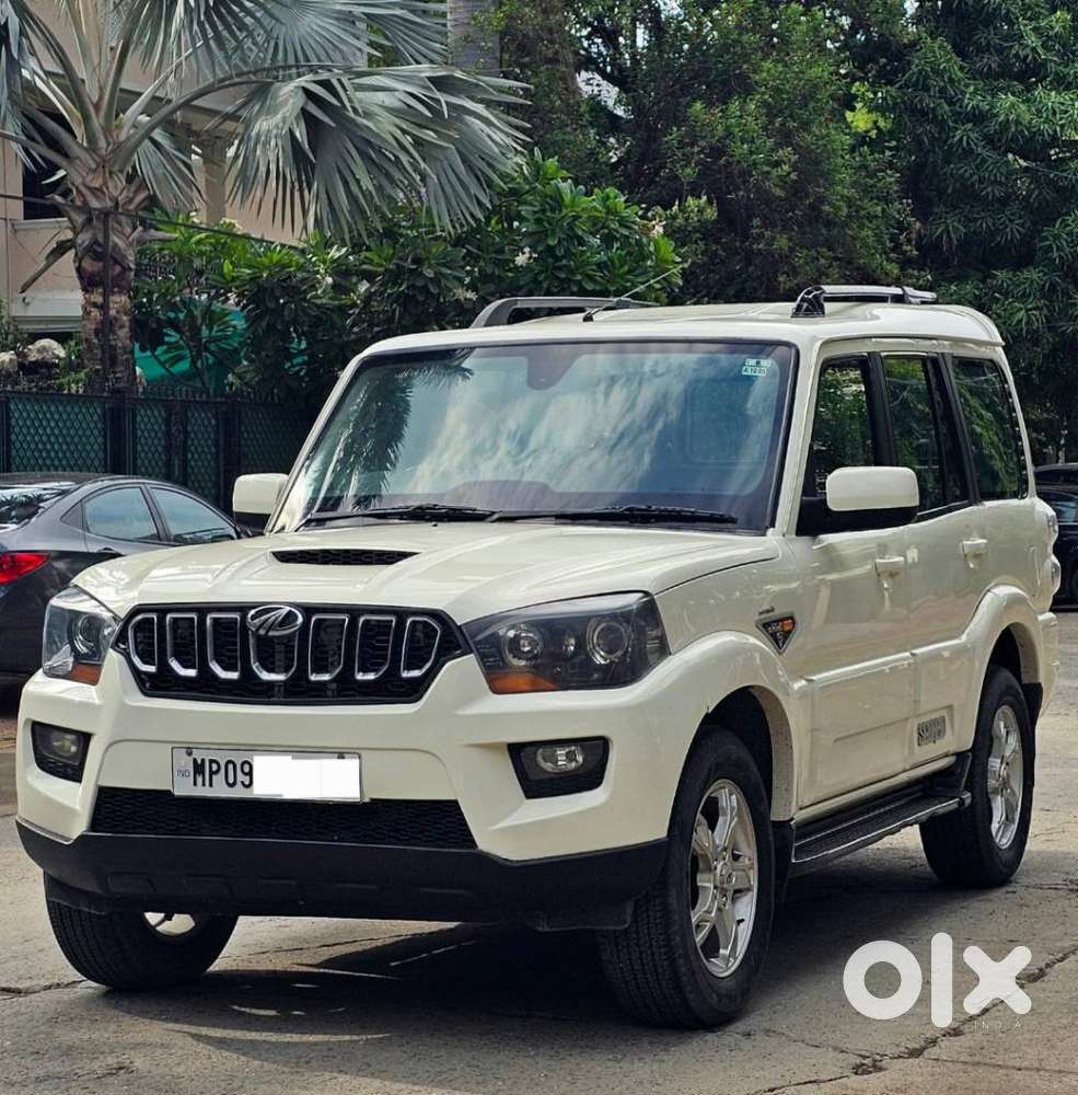 Mahindra Scorpio S10, 2015, Diesel