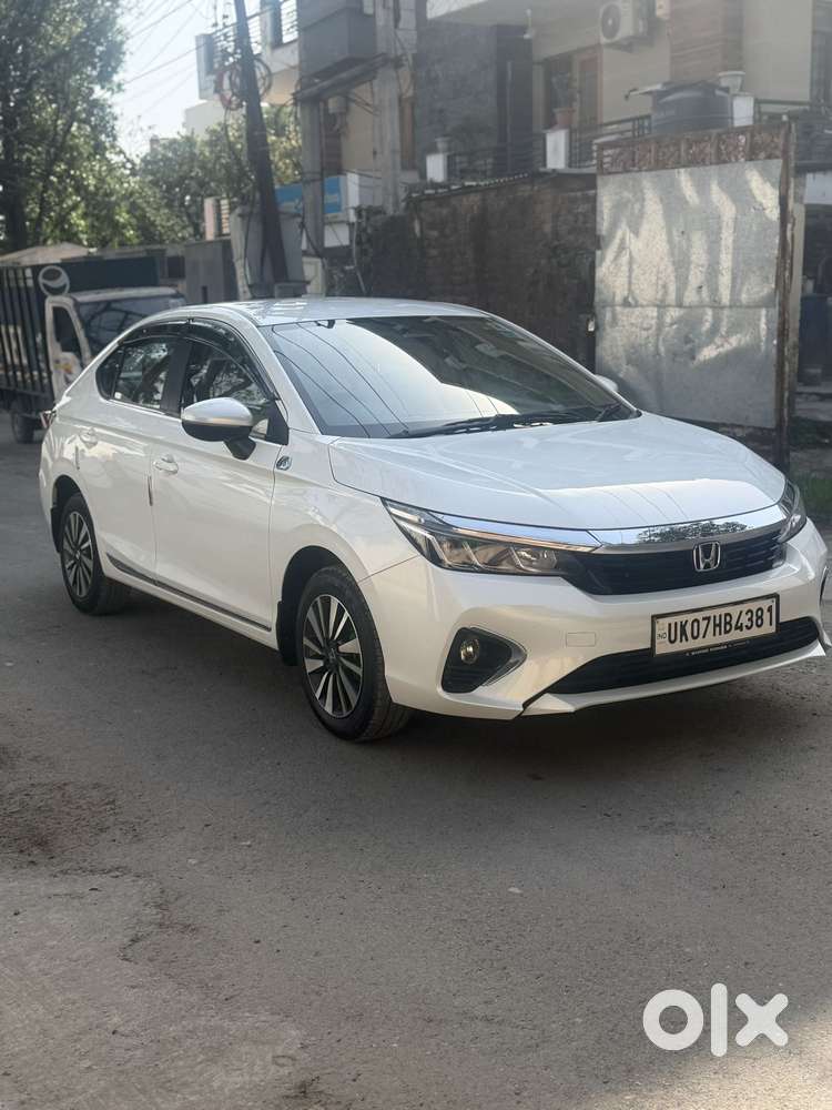 Honda City V Mt Exclusive, 2025, Petrol