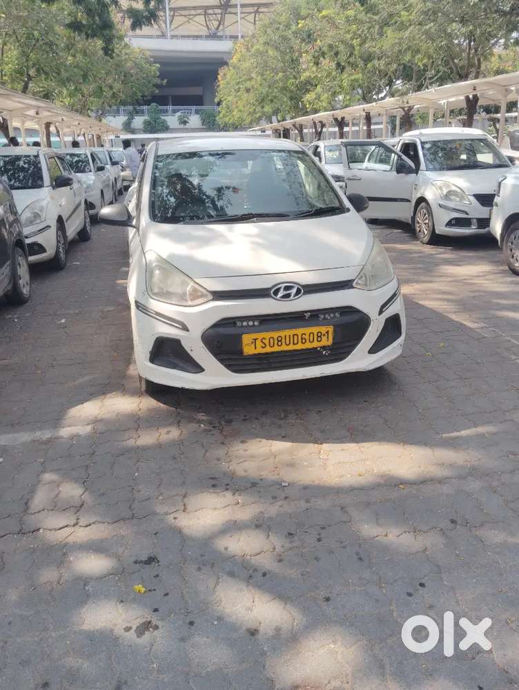 2nd Owner Hyundai Xcent 2017 Diesel Manual