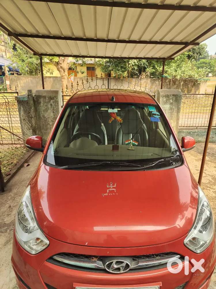 I 10 Sportz 
All Documents Updated Till 2031
Good Condition 
New Tyres