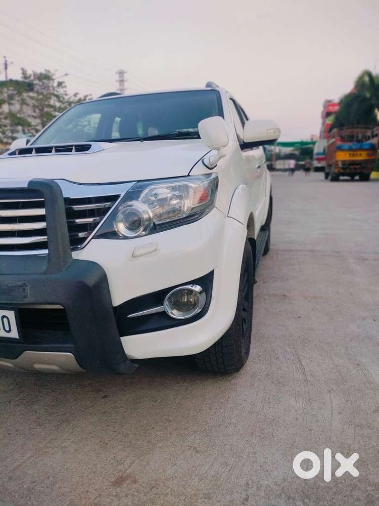 Toyota Fortuner 3.0 4x4 Manual, 2015, Diesel