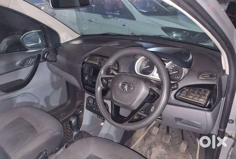 Tata Tigor 1.2 Revotron Xt, 2017, Petrol