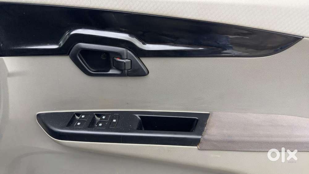 Mahindra Kuv 100 Mfalcon G80 K8, 2016, Petrol
