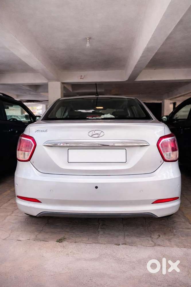 Hyundai Xcent 2014 Petrol Well Maintained