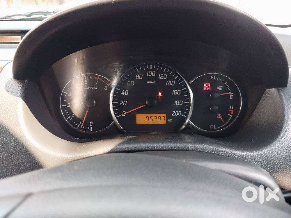 Maruti Suzuki Swift Dzire Vxi Optional, 2011, Petrol