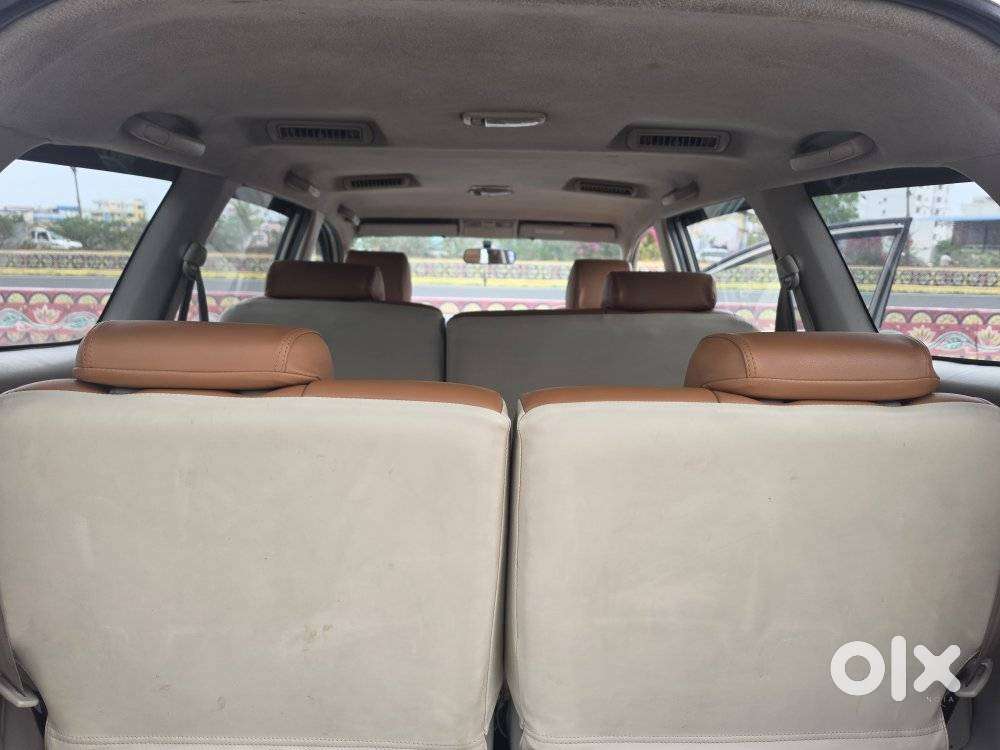 Toyota Innova 2.5 G (diesel) 8 Seater, 2014, Diesel