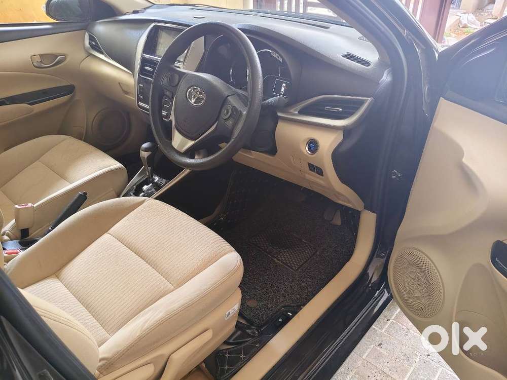 Toyota Yaris G Cvt 2021 Phantom Brown
