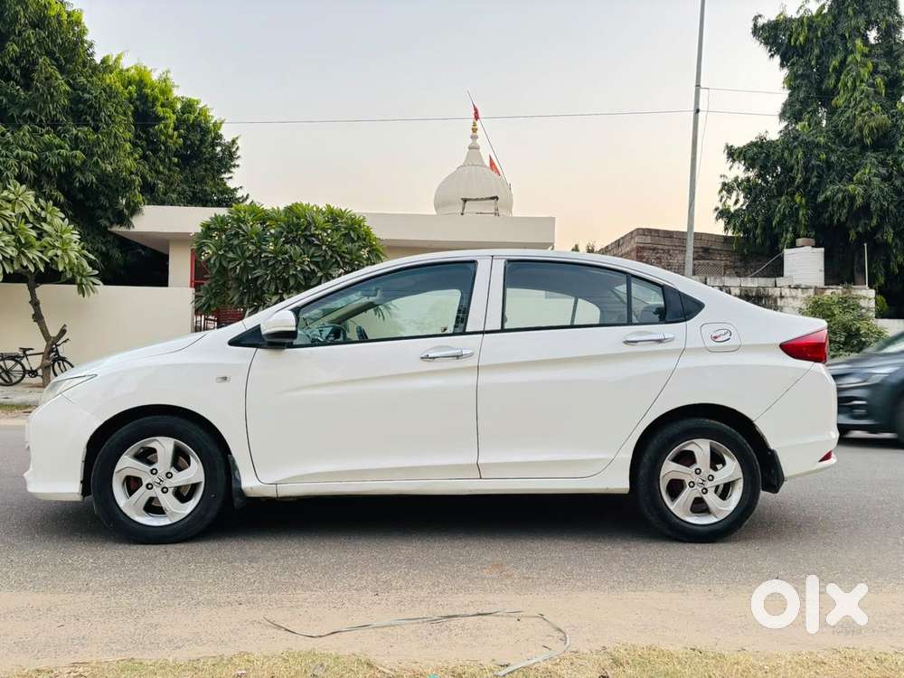 Honda City E Mt I-vtec, 2014, Diesel