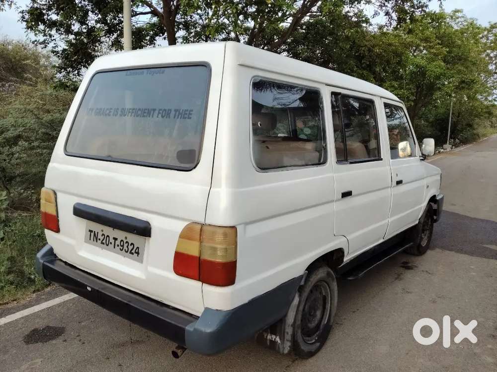 Toyota Qualis 2003 Diesel 193000 Km Driven