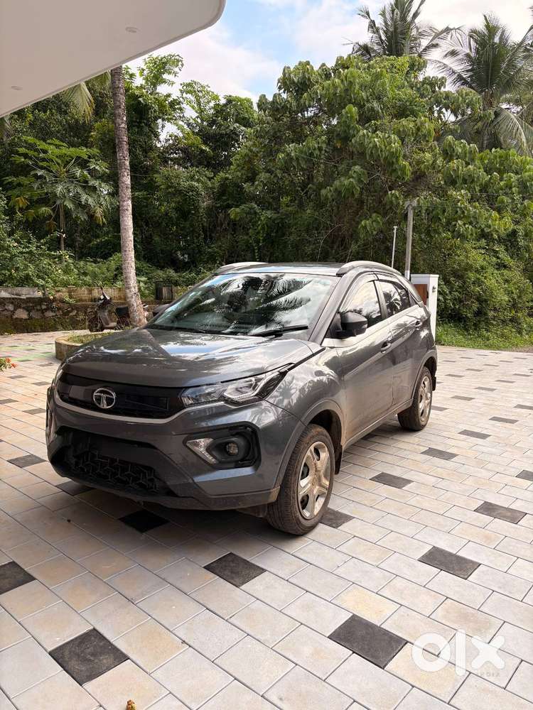 Tata Nexon Petrol Excellent Condition