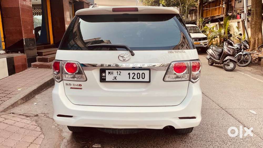 Toyota Fortuner Diesel 2012