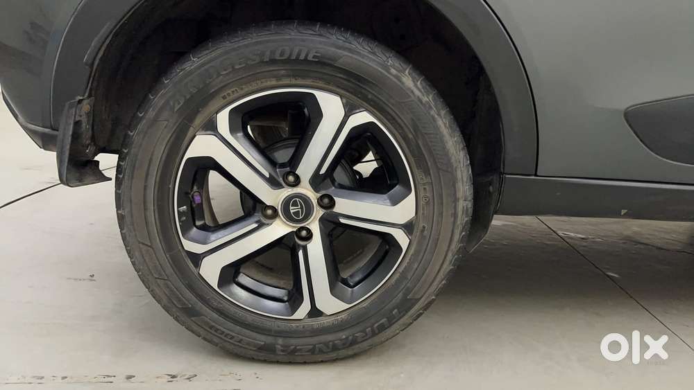 Tata Nexon 1.5 Revotorq Xz Plus (s), 2023, Diesel