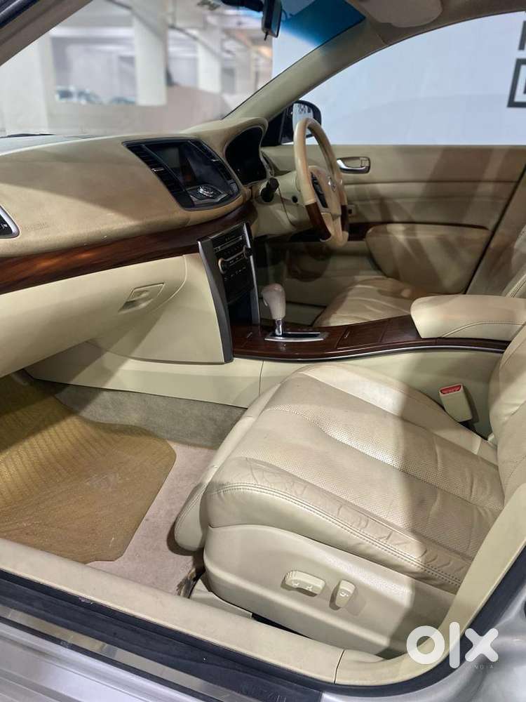 Reliable Nissan 2012 Car