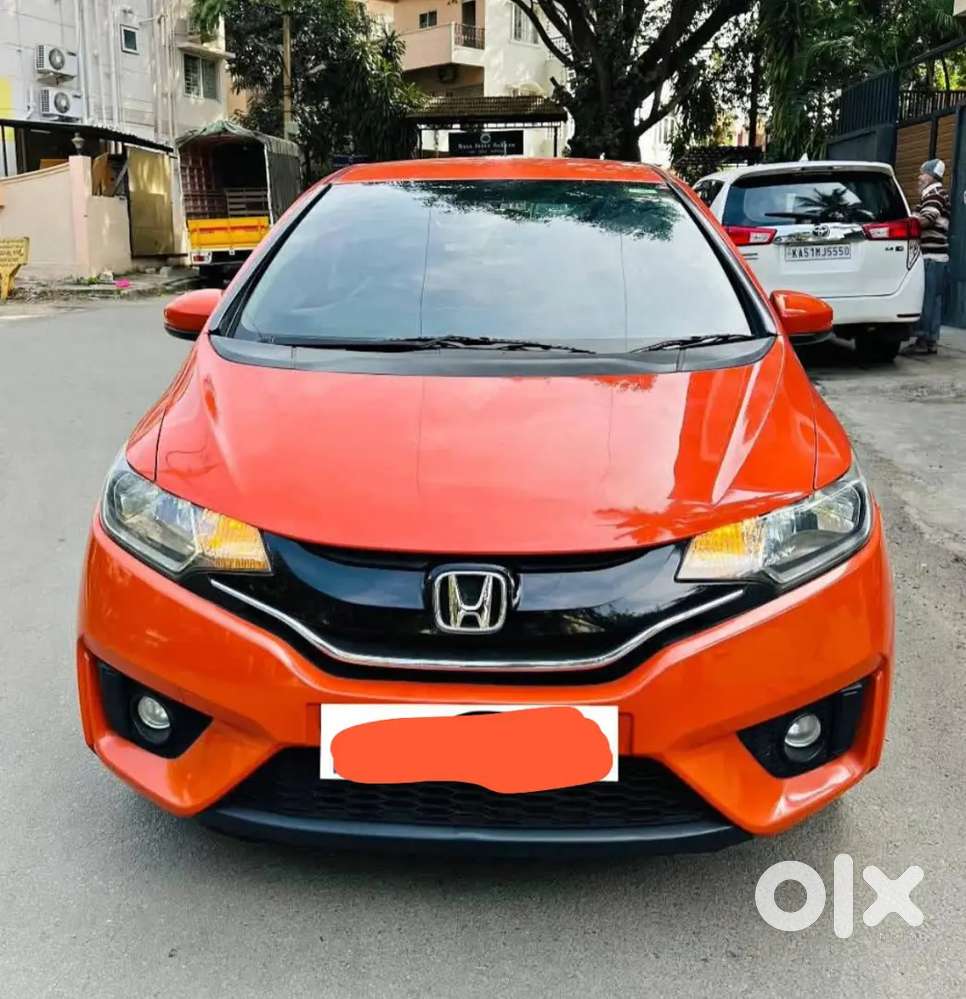 Honda Jazz 2015 Petrol 75000 Km Driven