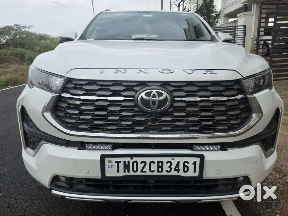 Toyota Innova Hycross 2024 Gx (0) 8 Str