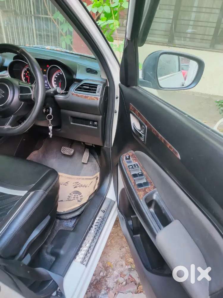 Maruti Suzuki Swift 2018 Petrol 29489 Km Driven