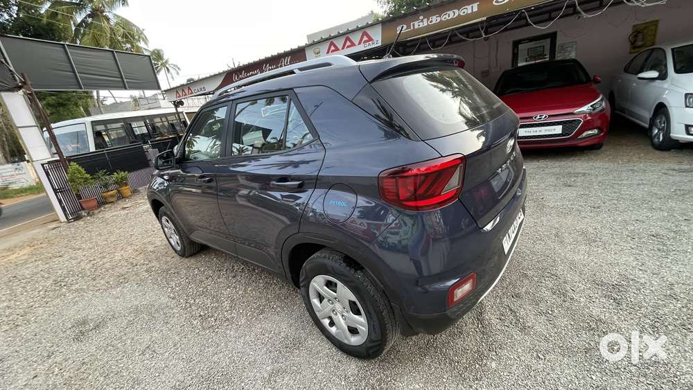 Hyundai Venue S Mt 1.2 Kappa, 2021, Petrol