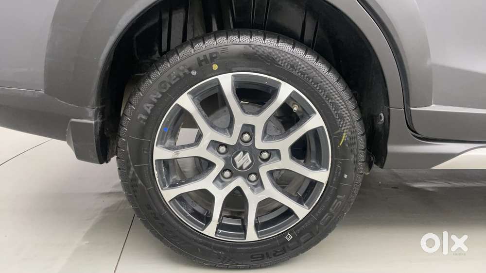 Maruti Suzuki Xl6 1.5 Alpha Plus Mt, 2022, Petrol