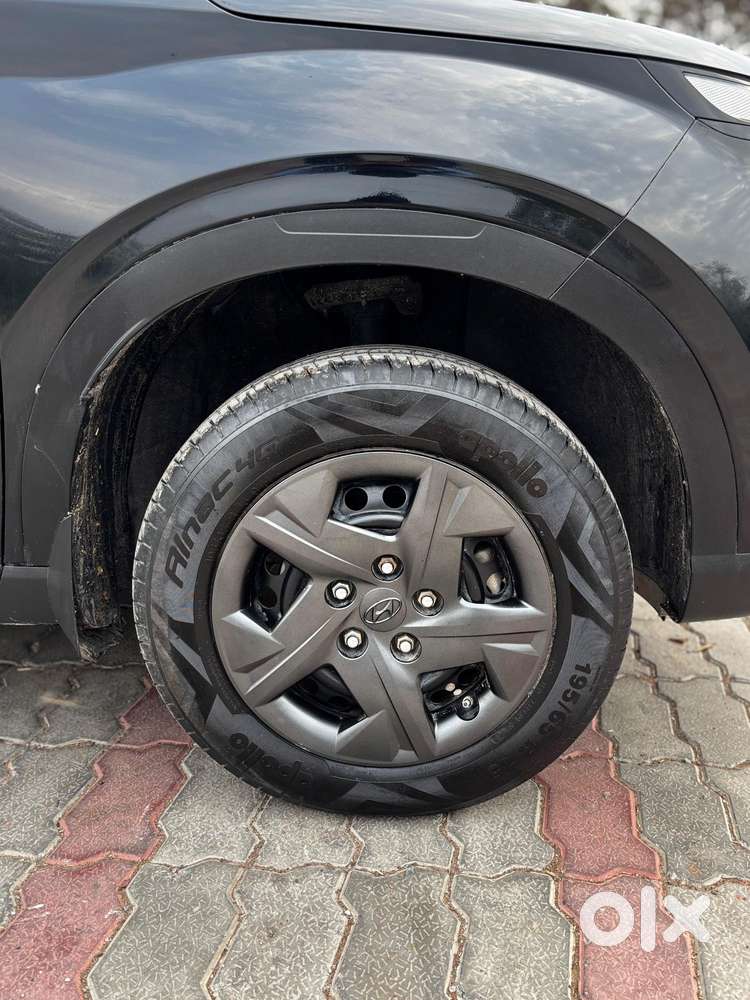 Hyundai Venue S 1.2 Petrol, 2025, Cng & Hybrids