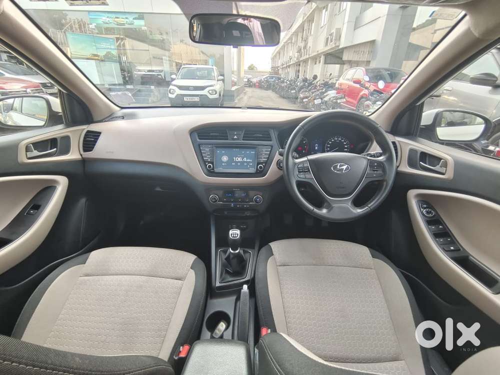 Hyundai I20 Petrol Asta Option, 2017, Petrol