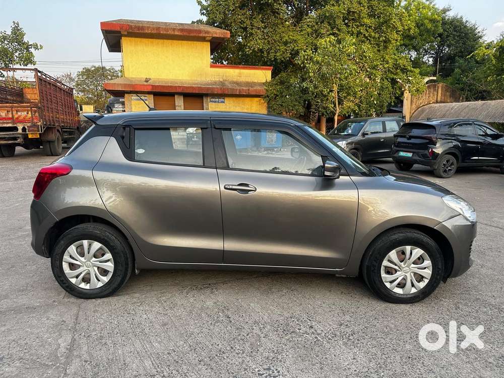 Maruti Suzuki Swift Vxi + Manual, 2020, Petrol