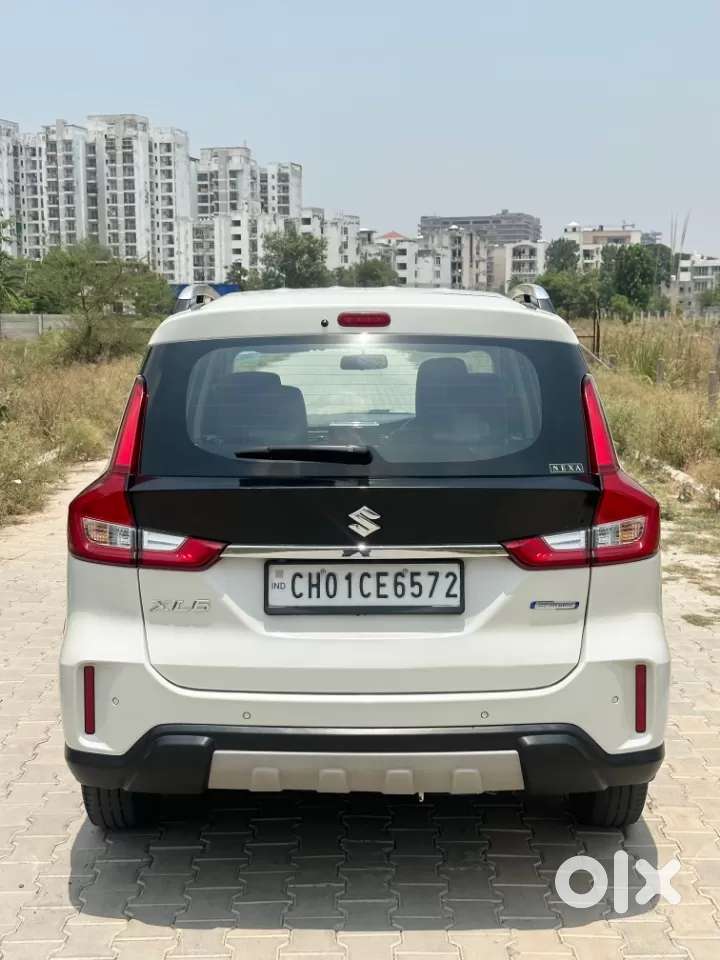 Maruti Suzuki Xl6 1.5 Alpha At, 2021, Petrol