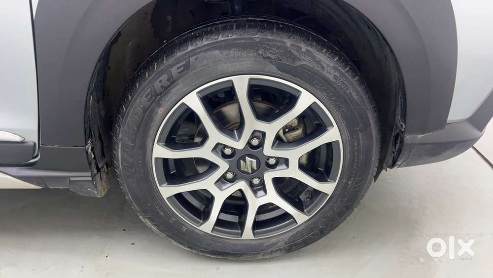 Maruti Suzuki Xl6 1.5 Zeta Mt, 2022, Petrol